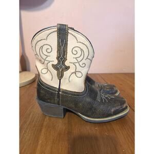 Justin Chellie Quake Cowgirl Boots Destressed Brown Leather Womens Size 5B